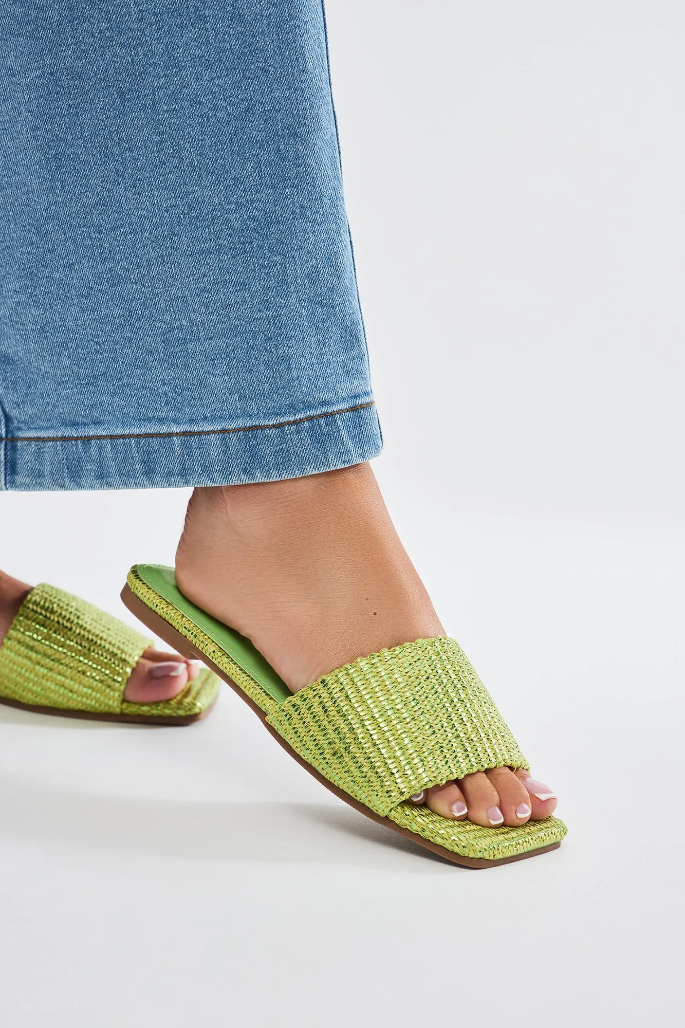 Always Good Vibes Sandals - Green