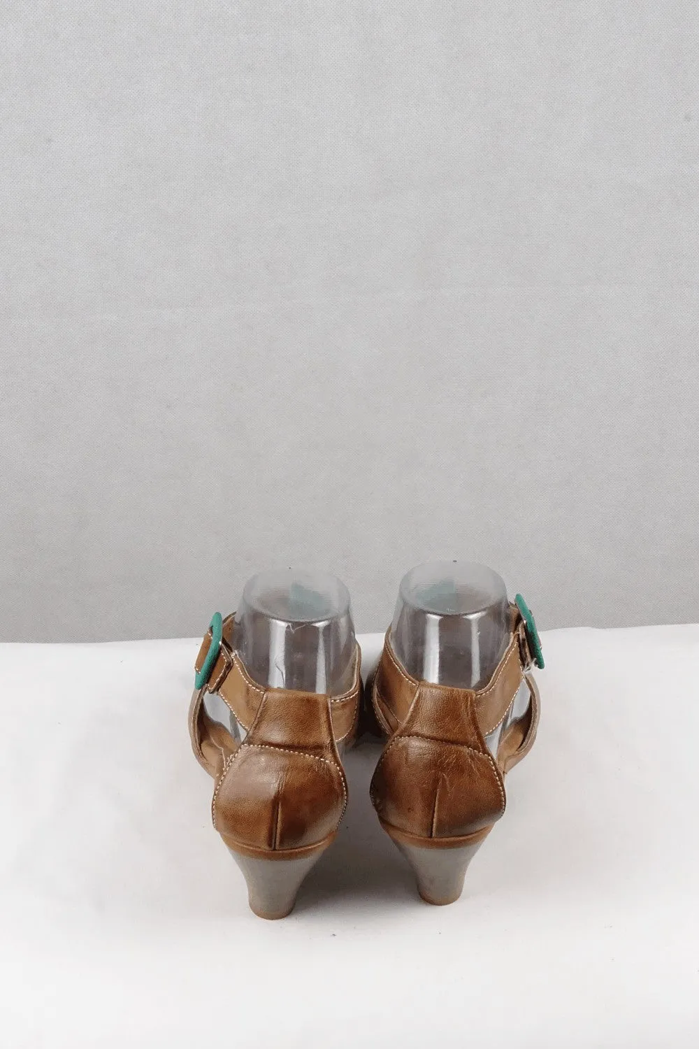 Boston Belle Brown And Blue Sandals 39
